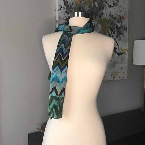 Echo Blue/Brown Chevron Print Scarf - Picture 6 of 8